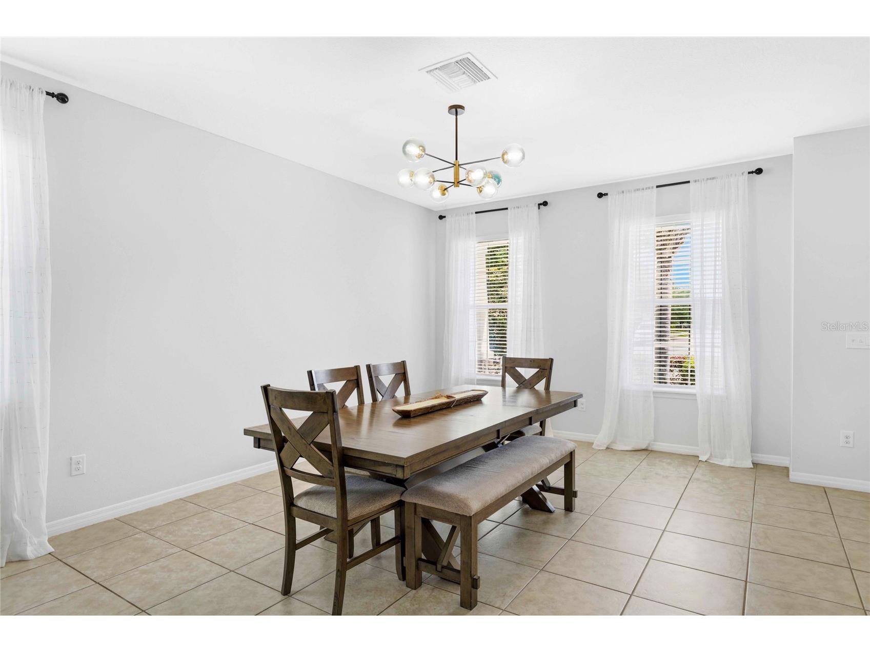 5603 Aaron Court Sarasota FL 34232 A4688260 image9