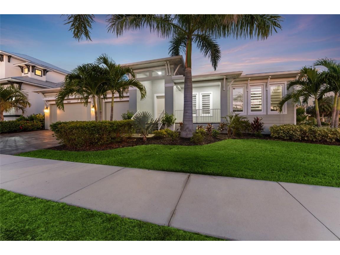 5603 Tybee Island Drive Apollo Beach FL 33572 - MIRABAY TB8445060 image2