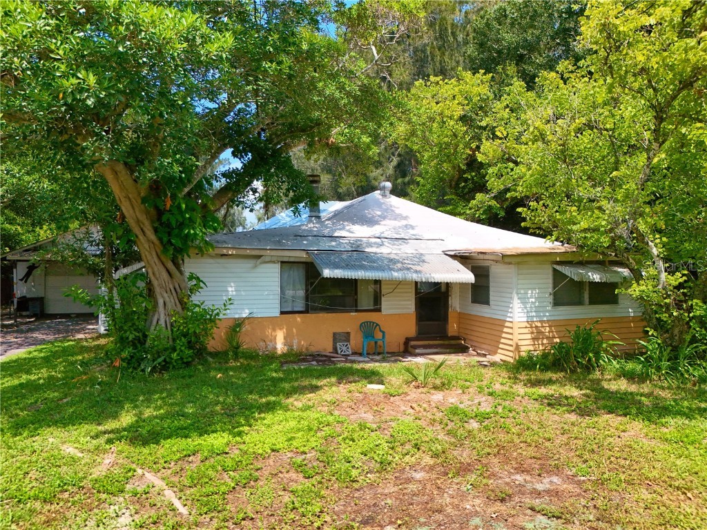 5604 16th Street W Bradenton FL 34207 A4620610 image1