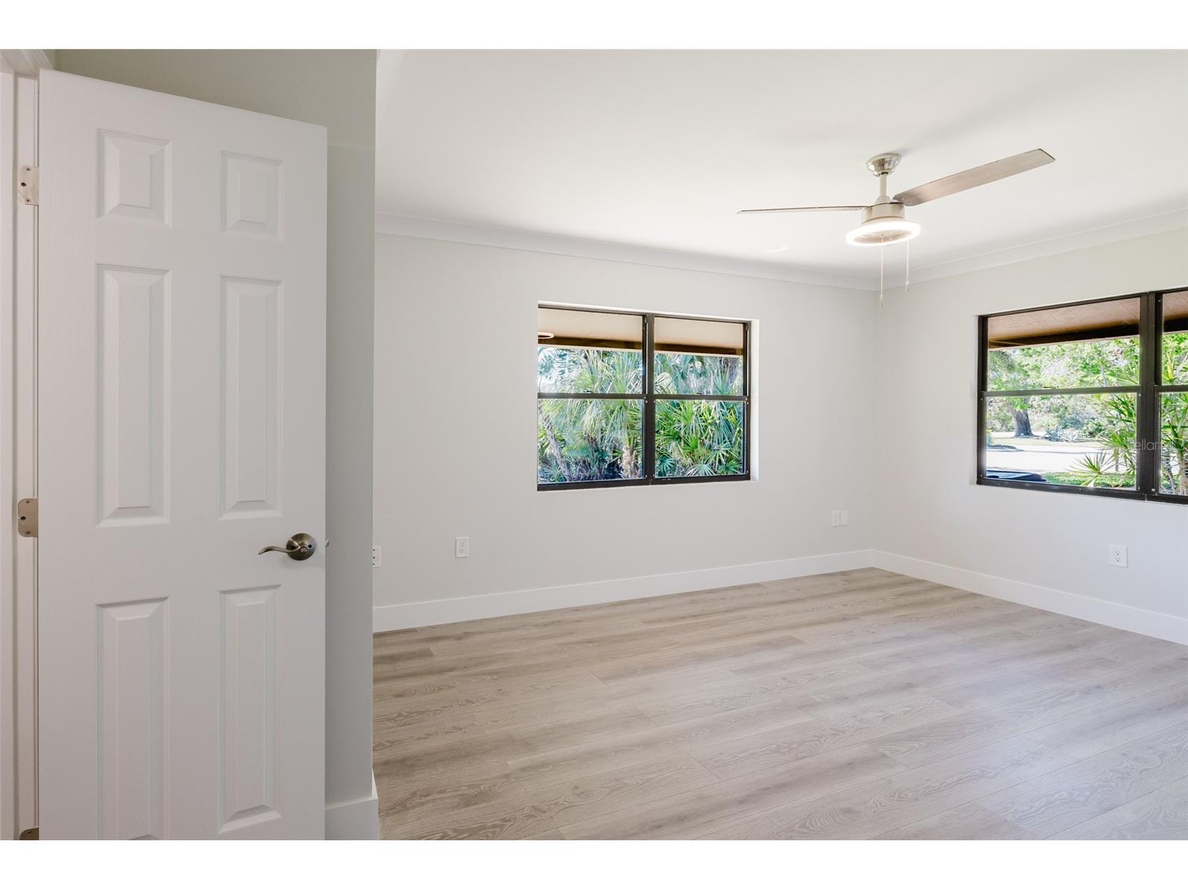 5604 Doral Drive Sarasota FL 34243 A4645514 image37