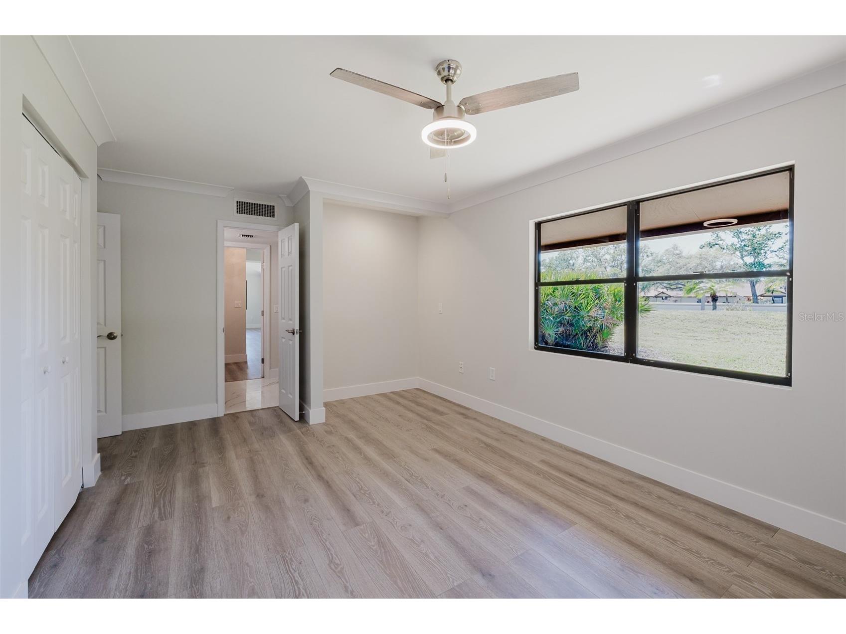 5604 Doral Drive Sarasota FL 34243 A4645514 image40