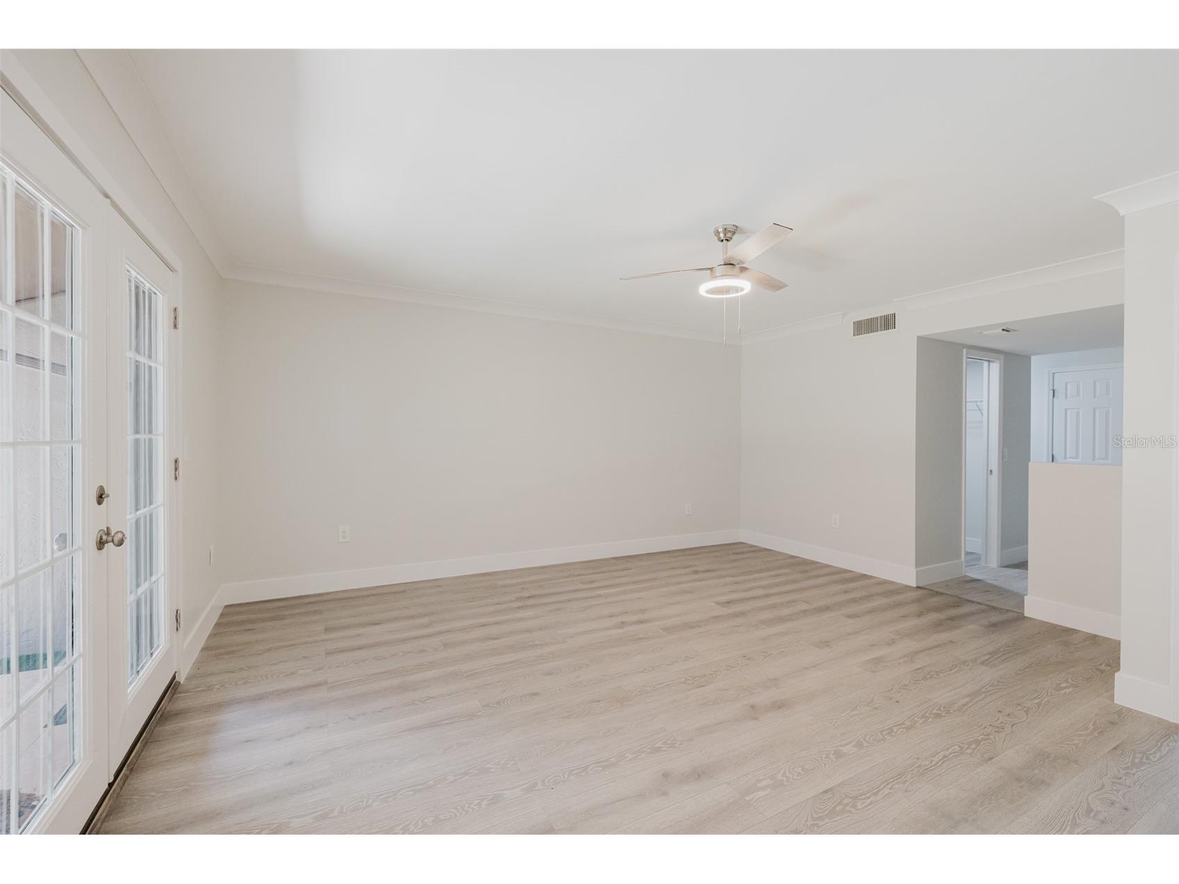 5604 Doral Drive Sarasota FL 34243 A4645514 image45