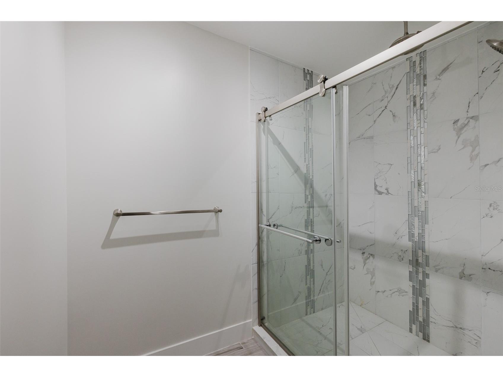 5604 Doral Drive Sarasota FL 34243 A4645514 image47