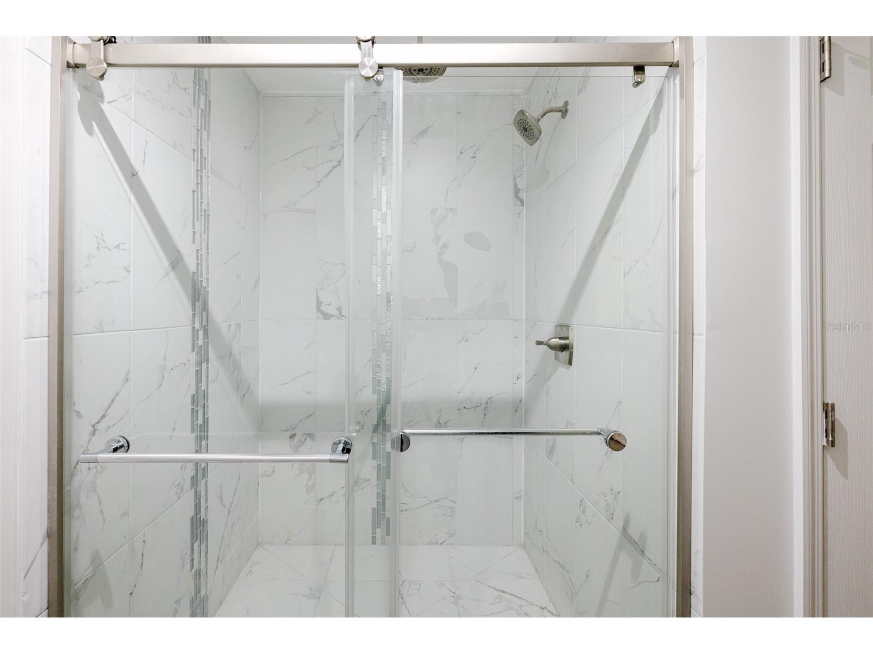 5604 Doral Drive Sarasota FL 34243 A4645514 image48