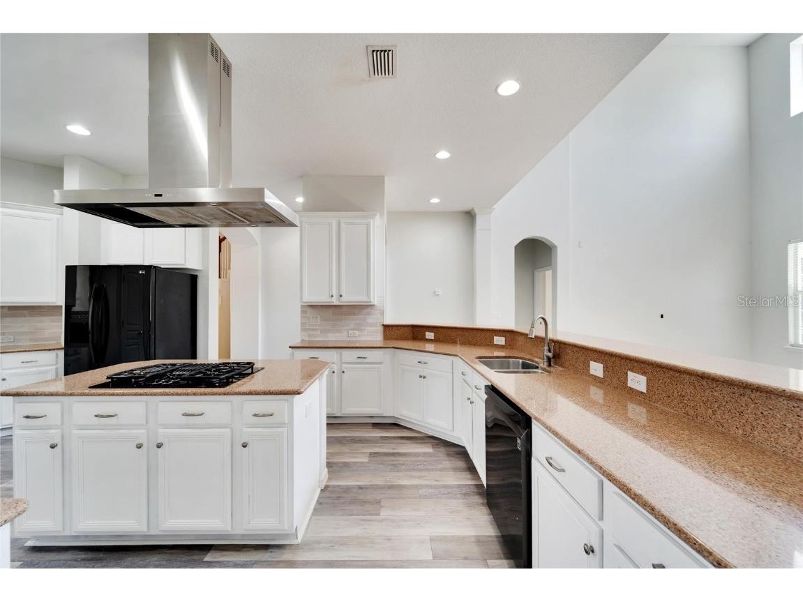 5604 Skimmer Drive Apollo Beach FL 33572 TB8456446 image40