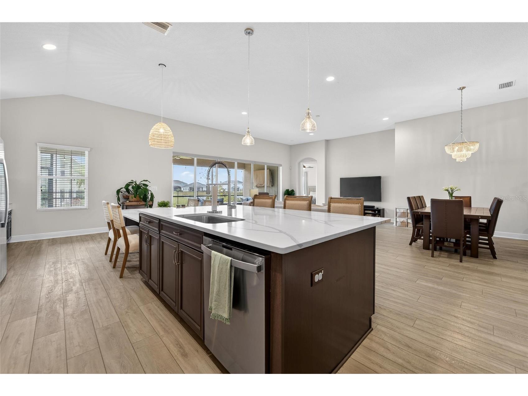 5604 Wayfarer Avenue Apollo Beach FL 33572 TB8481891 image10