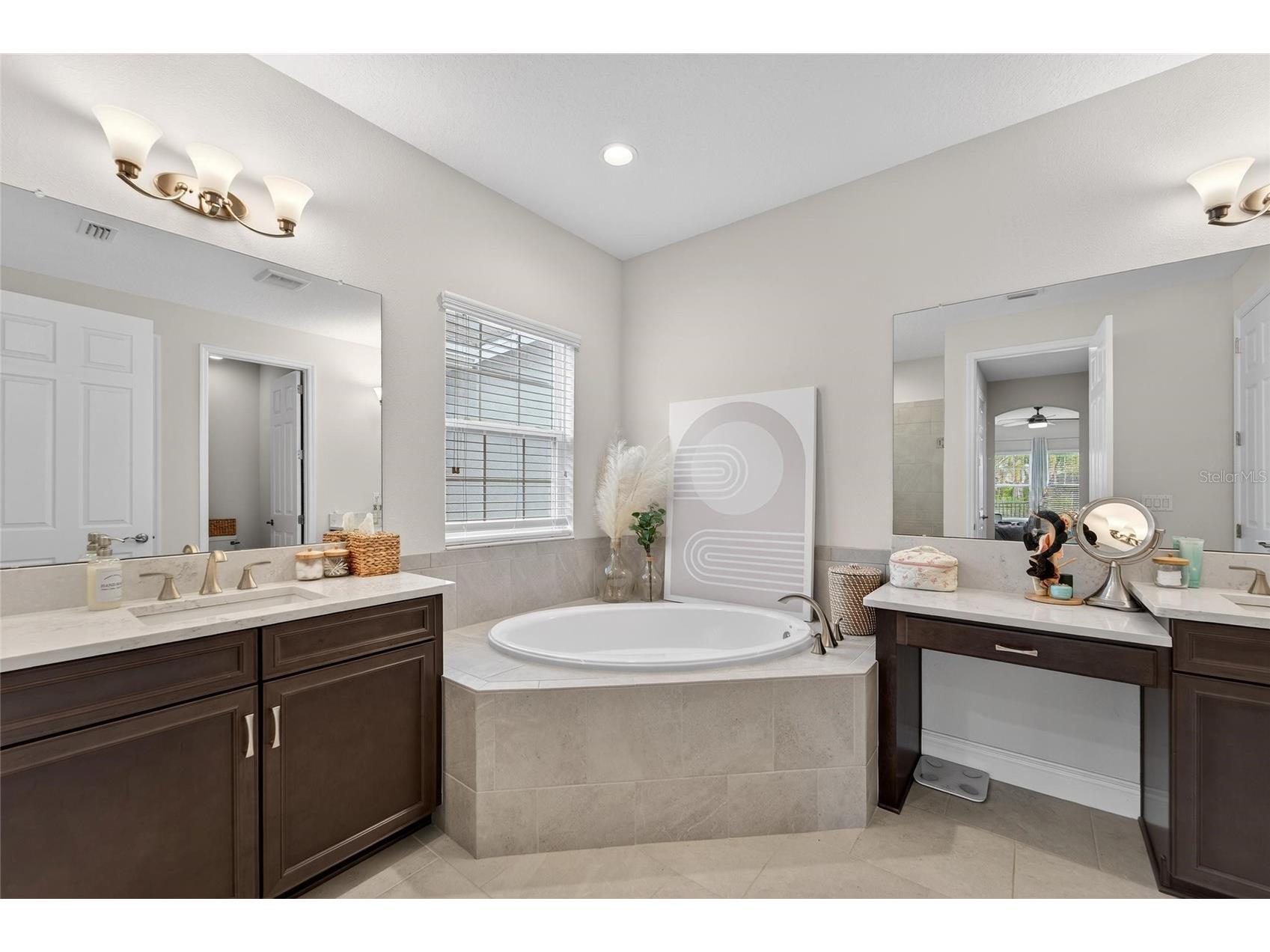 5604 Wayfarer Avenue Apollo Beach FL 33572 TB8481891 image19