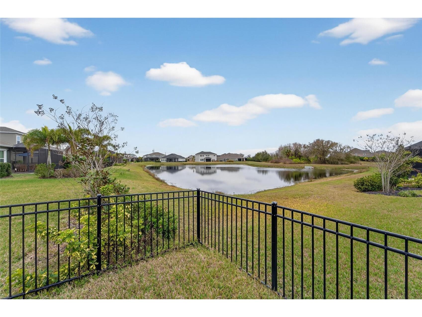 5604 Wayfarer Avenue Apollo Beach FL 33572 TB8481891 image33