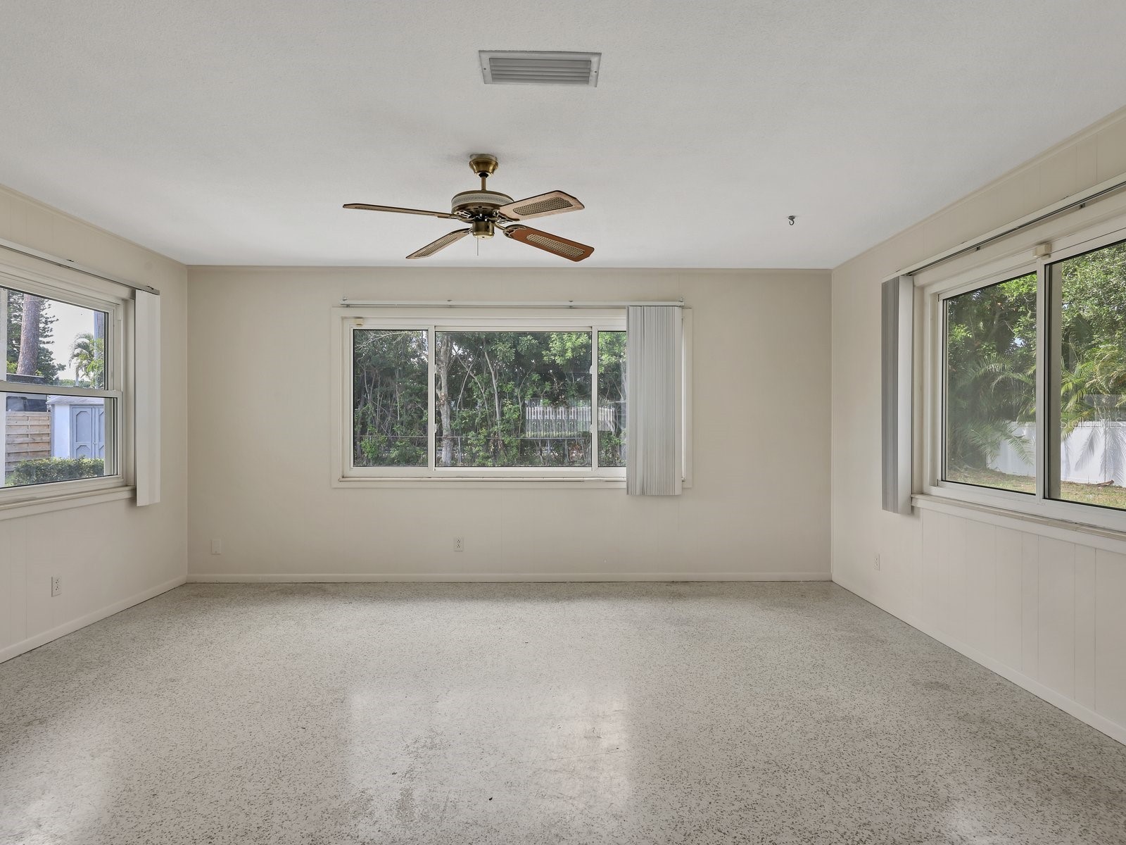 5605 9th Avenue Drive W Bradenton FL 34209 A4696966 image8