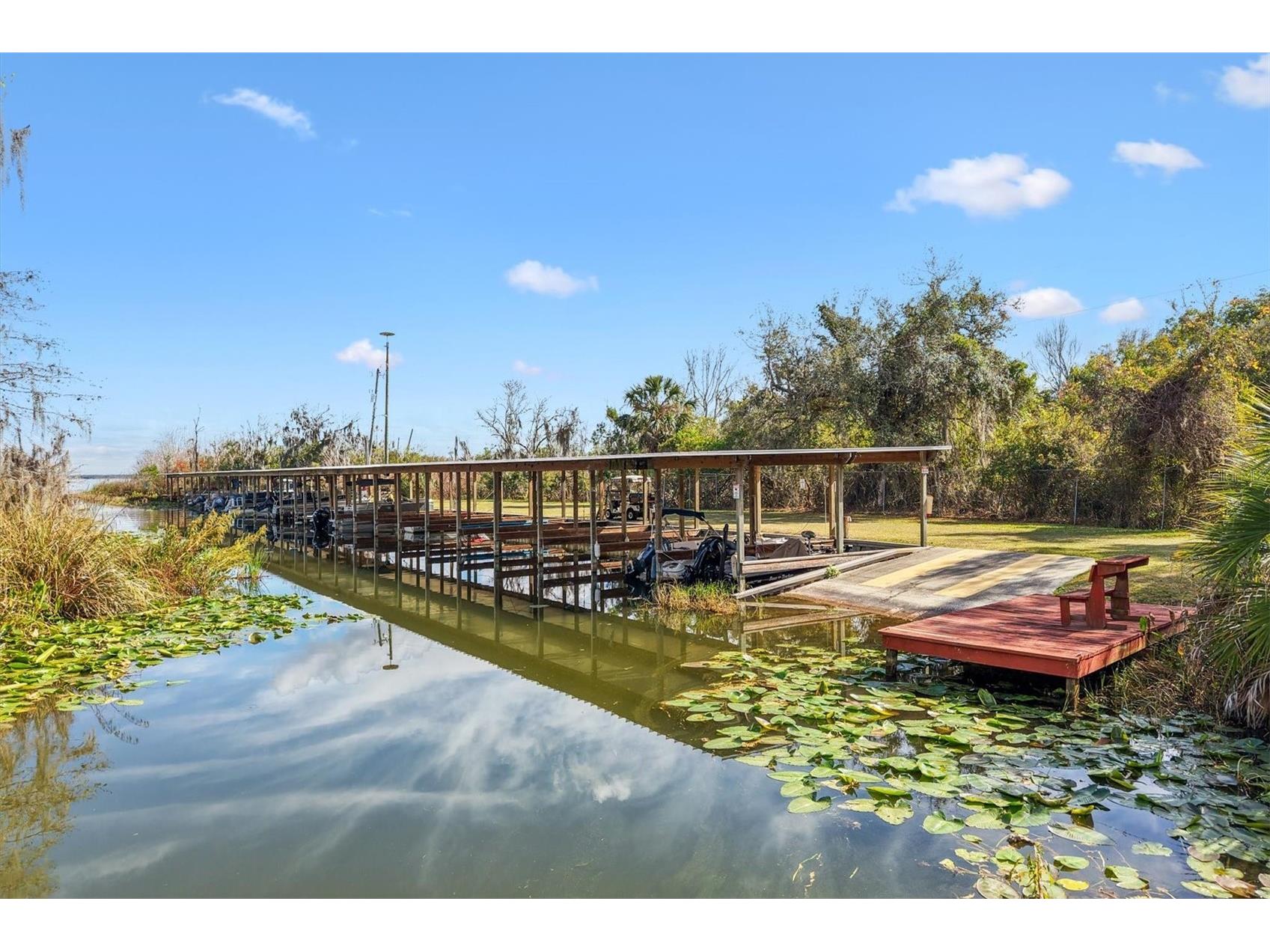 5605 Berts Road Lady Lake FL 32159 - LAKE GRIFFIN G5107261 image35
