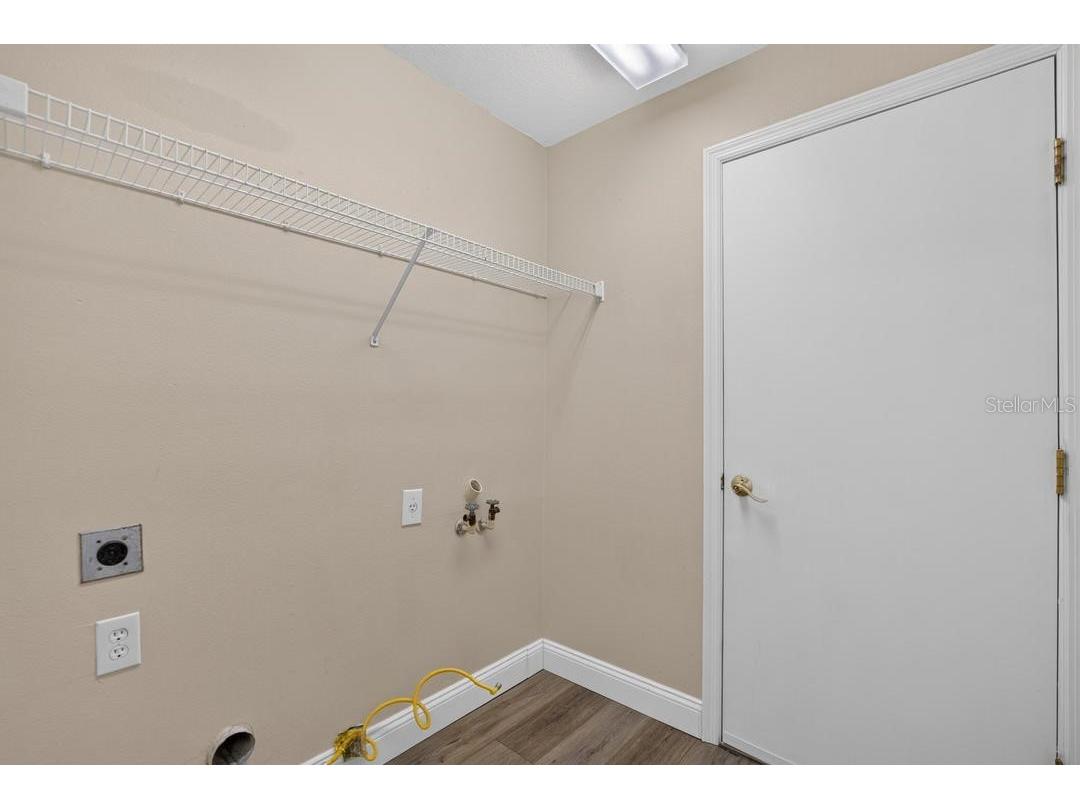 5605 Hawklake Road Lithia FL 33547 TB8532623 image15