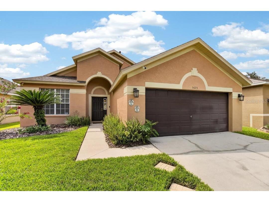 5605 Hawklake Road Lithia FL 33547 TB8532623 image2