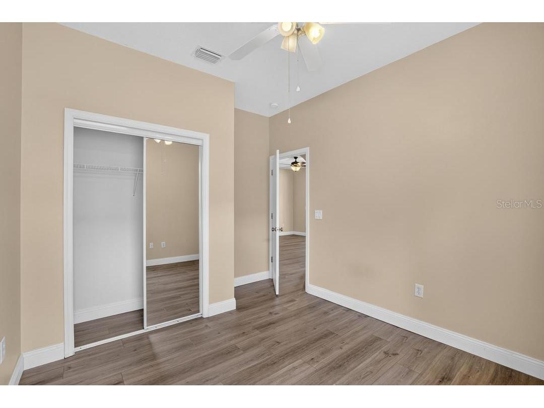 5605 Hawklake Road Lithia FL 33547 TB8532623 image22
