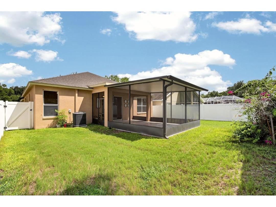 5605 Hawklake Road Lithia FL 33547 TB8532623 image39
