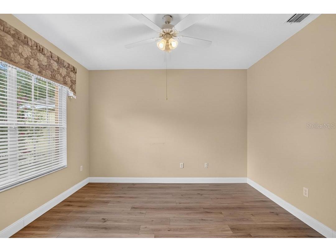 5605 Hawklake Road Lithia FL 33547 TB8532623 image7
