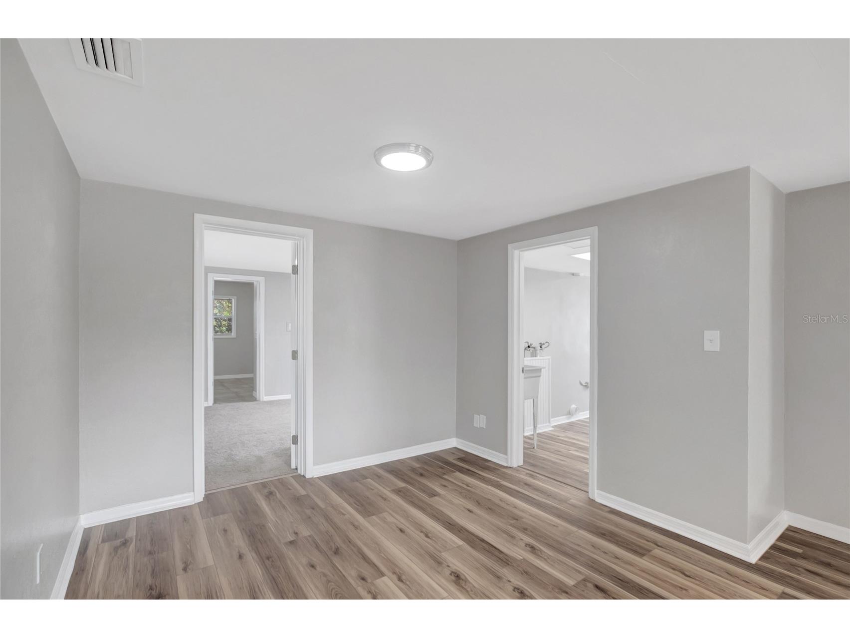 5605 Oceanic Road Holiday FL 34690 TB8465444 image16