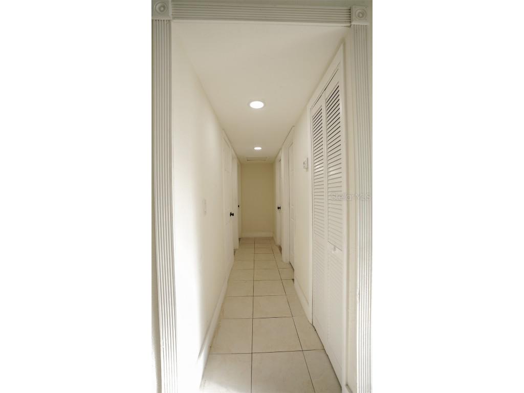 5605 Santa Monica Drive Tampa FL 33615 TB8407000 image20