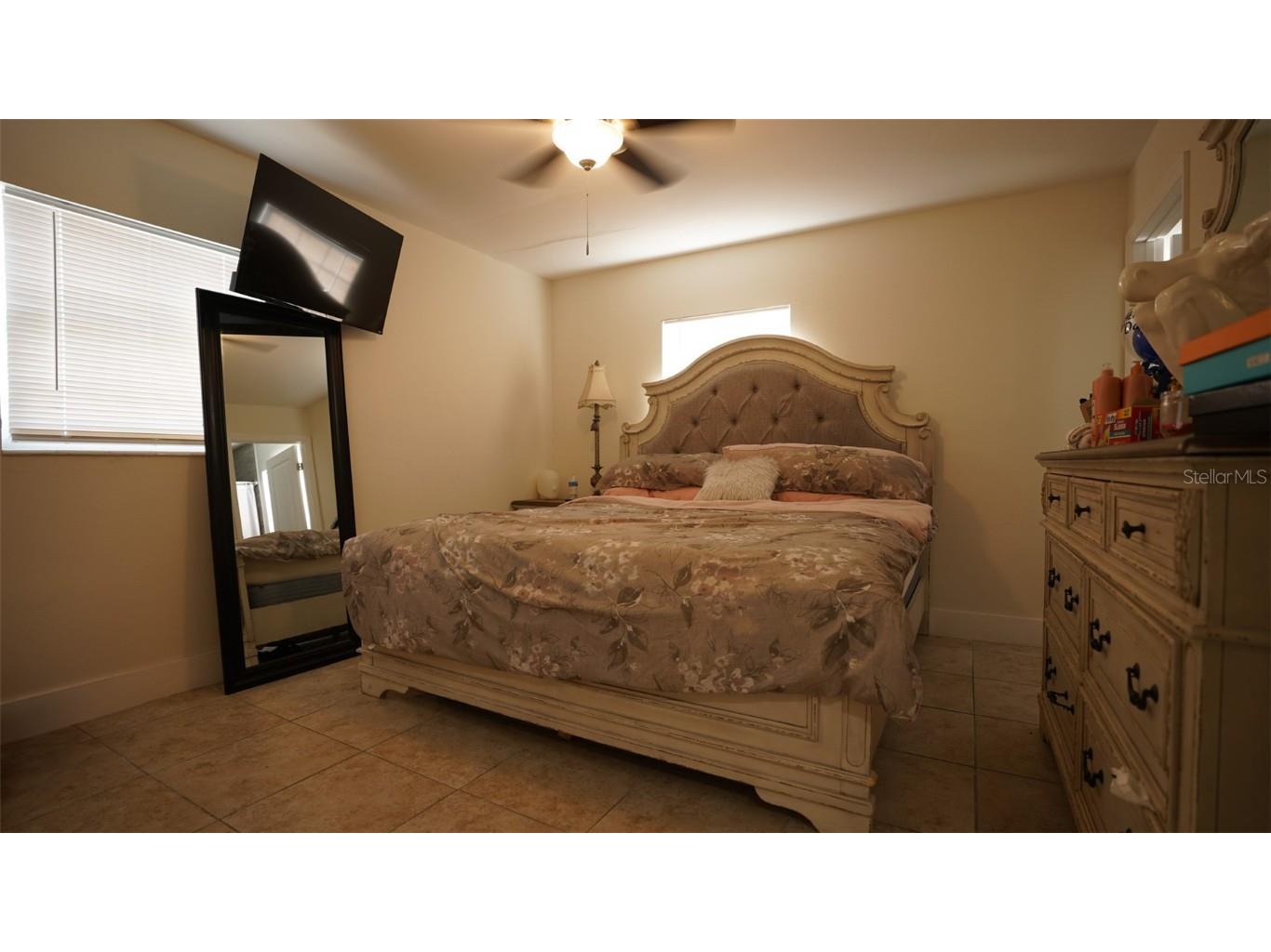 5605 Santa Monica Drive Tampa FL 33615 TB8407000 image21