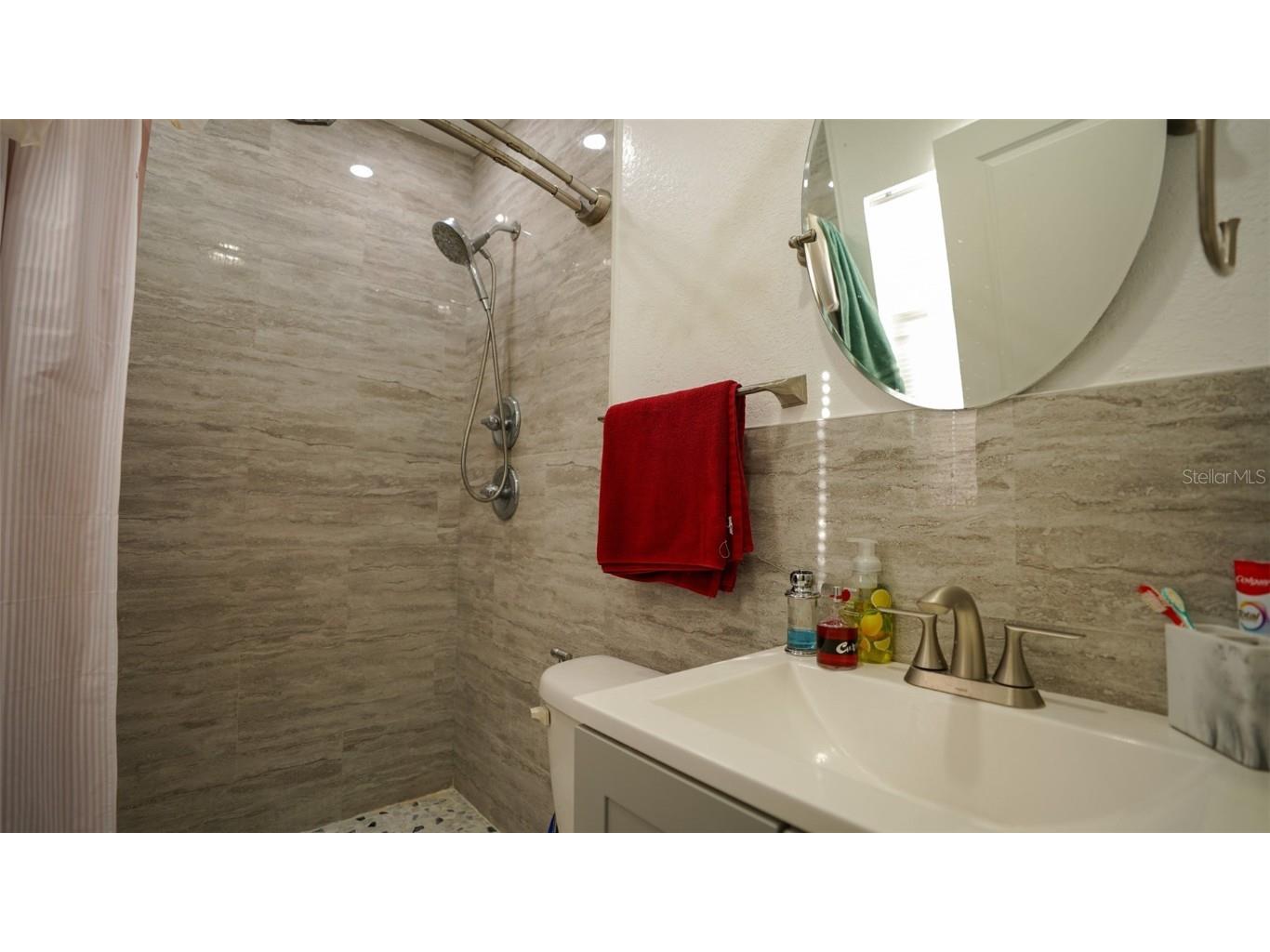 5605 Santa Monica Drive Tampa FL 33615 TB8407000 image22