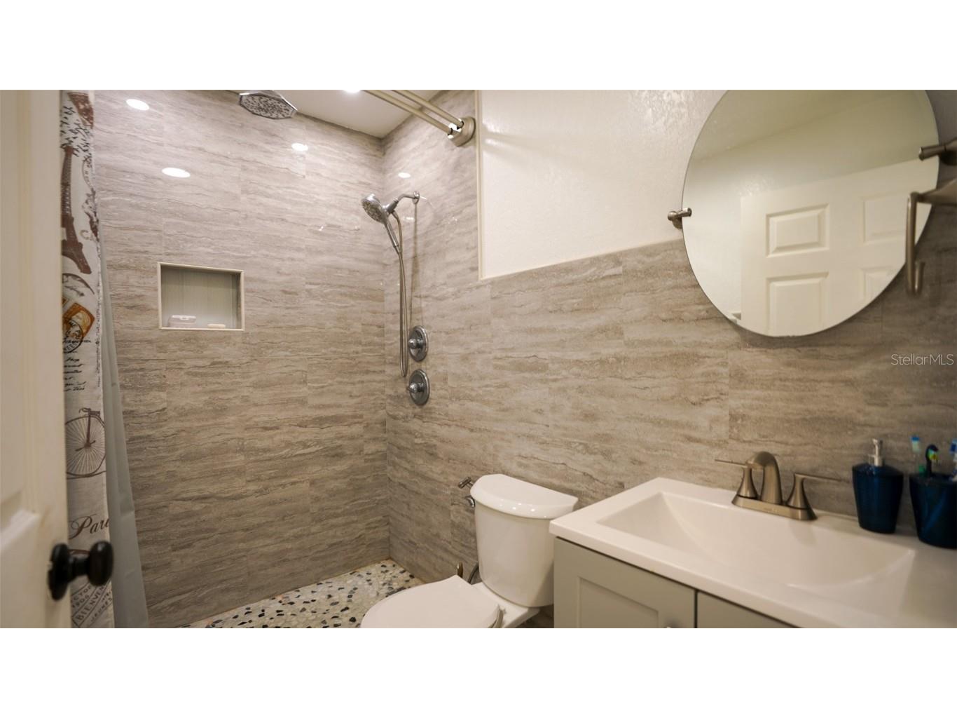 5605 Santa Monica Drive Tampa FL 33615 TB8407000 image26