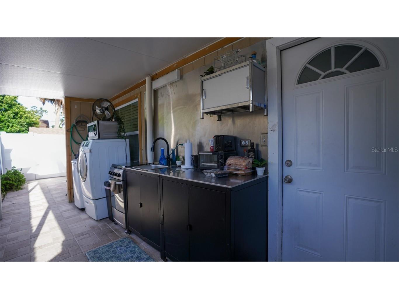 5605 Santa Monica Drive Tampa FL 33615 TB8407000 image35