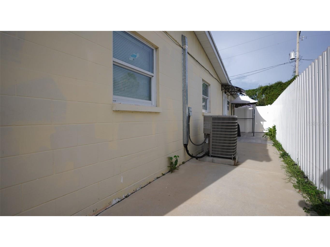 5605 Santa Monica Drive Tampa FL 33615 TB8407000 image38