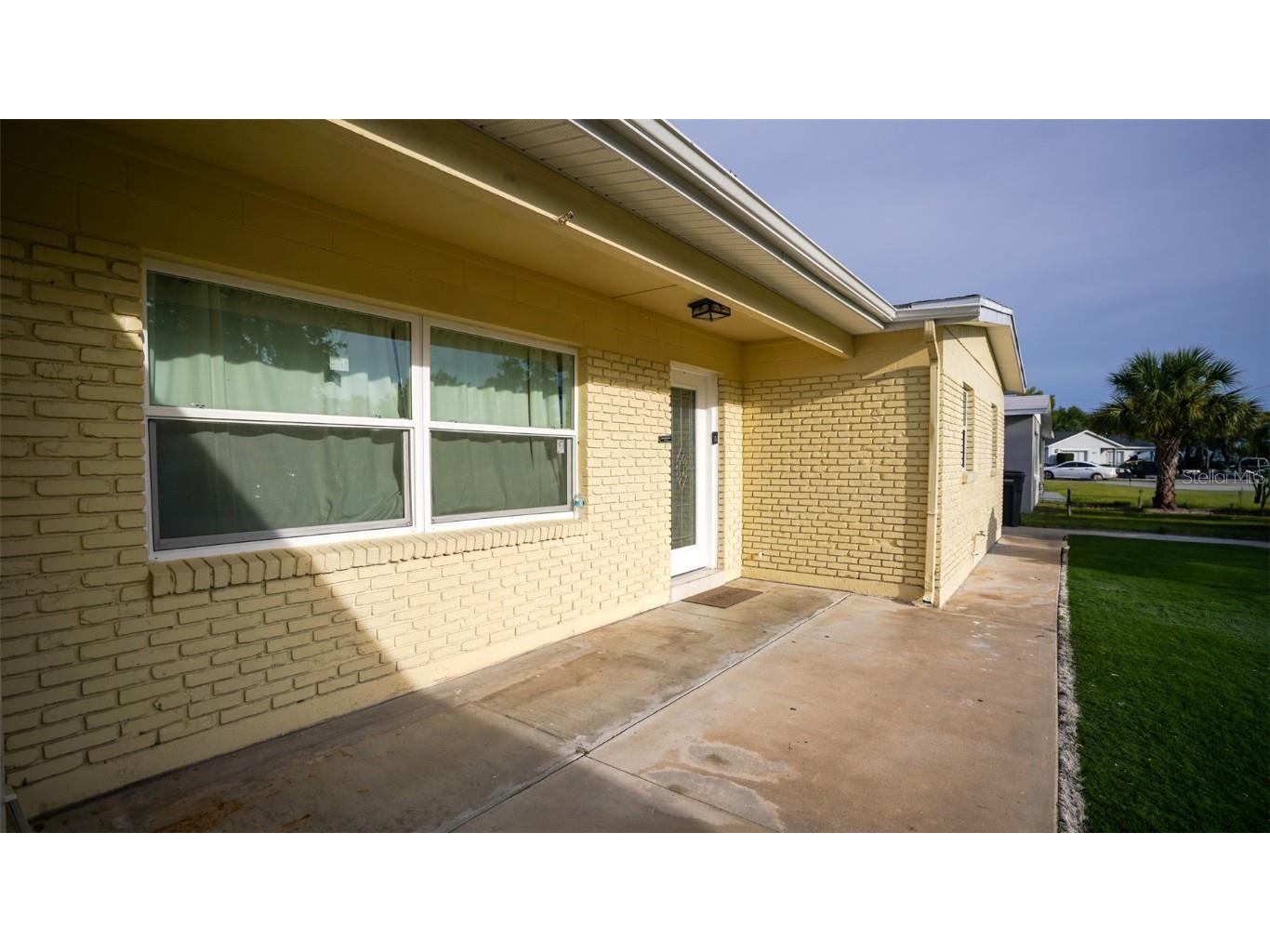 5605 Santa Monica Drive Tampa FL 33615 TB8407000 image4