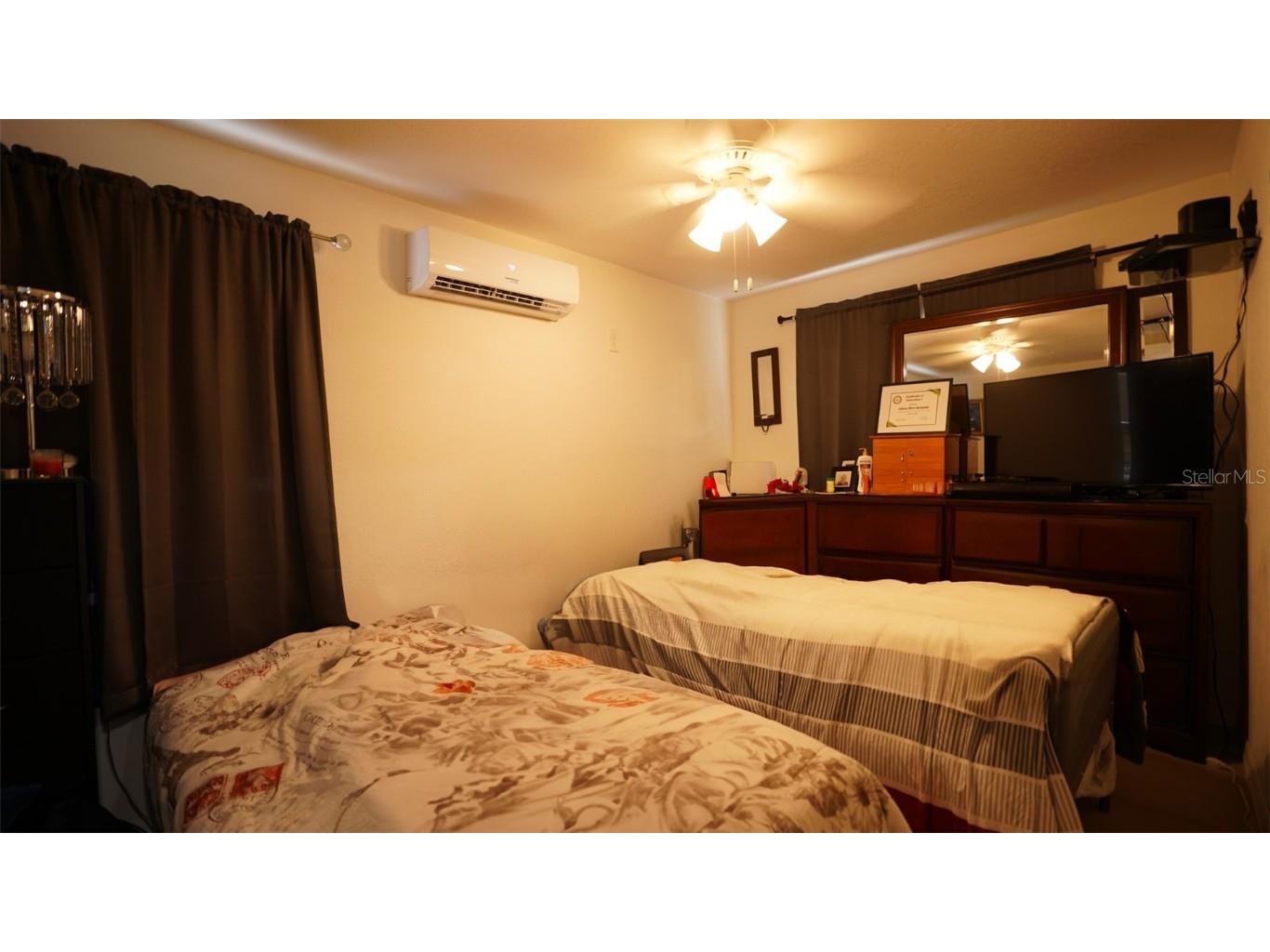 5605 Santa Monica Drive Tampa FL 33615 TB8407000 image48