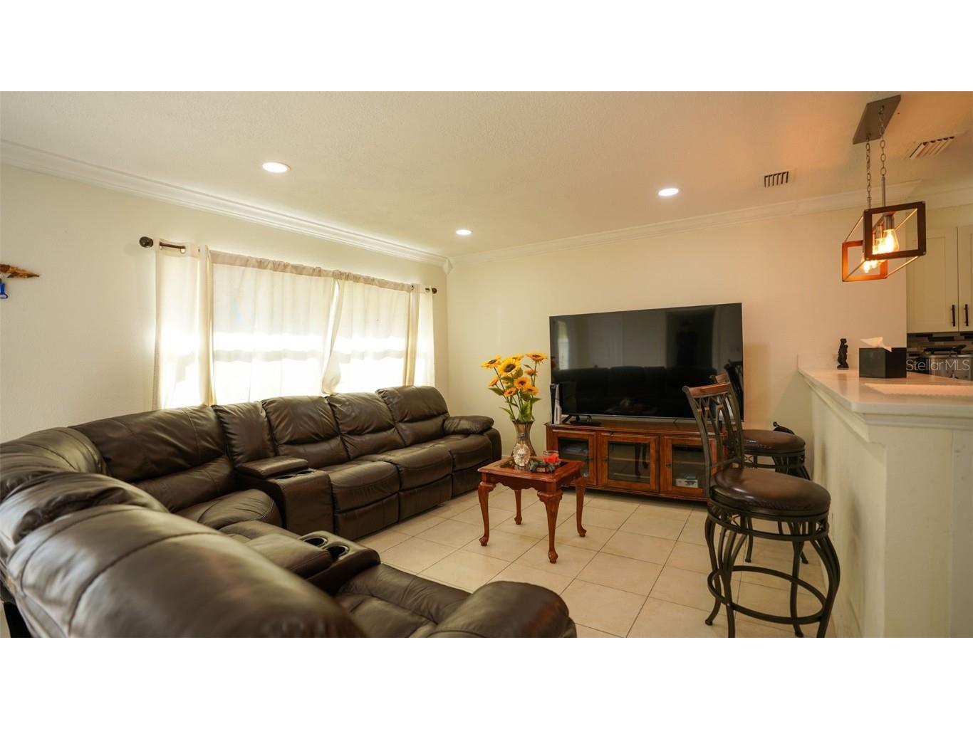 5605 Santa Monica Drive Tampa FL 33615 TB8407000 image7