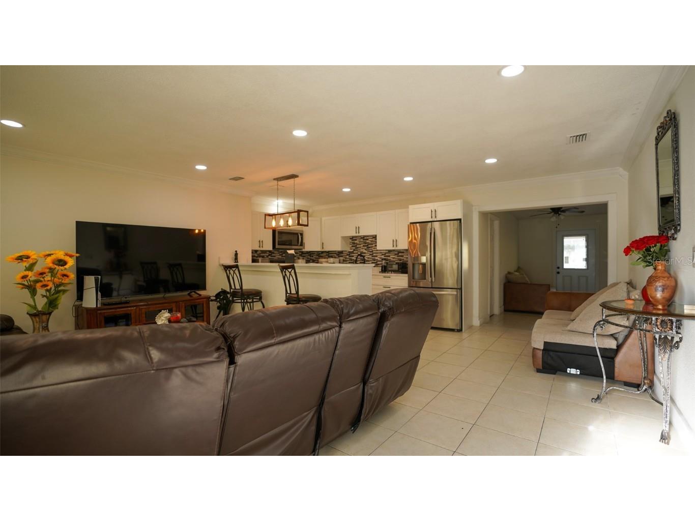 5605 Santa Monica Drive Tampa FL 33615 TB8407000 image8