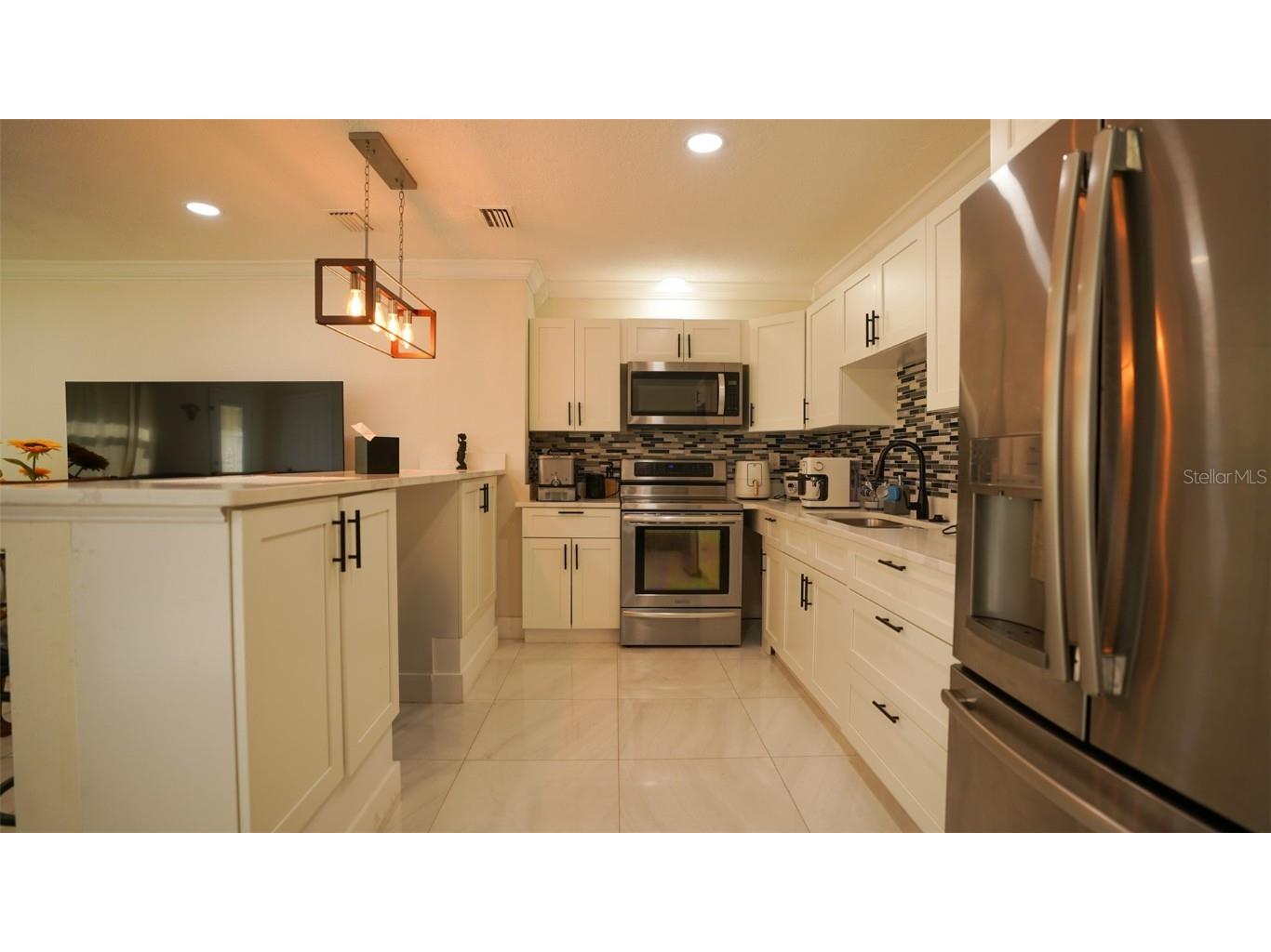 5605 Santa Monica Drive Tampa FL 33615 TB8407000 image9