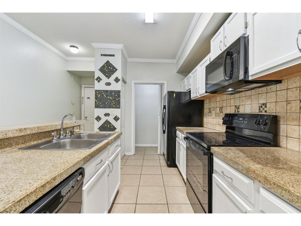 5606 Pinnacle Heights Circle #304 Tampa FL 33624 TB8333999 image3