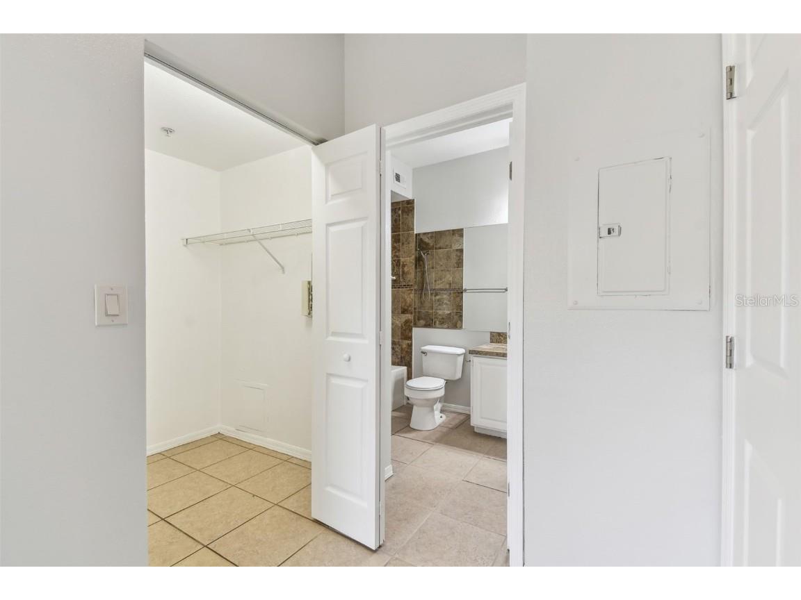 5606 Pinnacle Heights Circle #304 Tampa FL 33624 TB8333999 image32