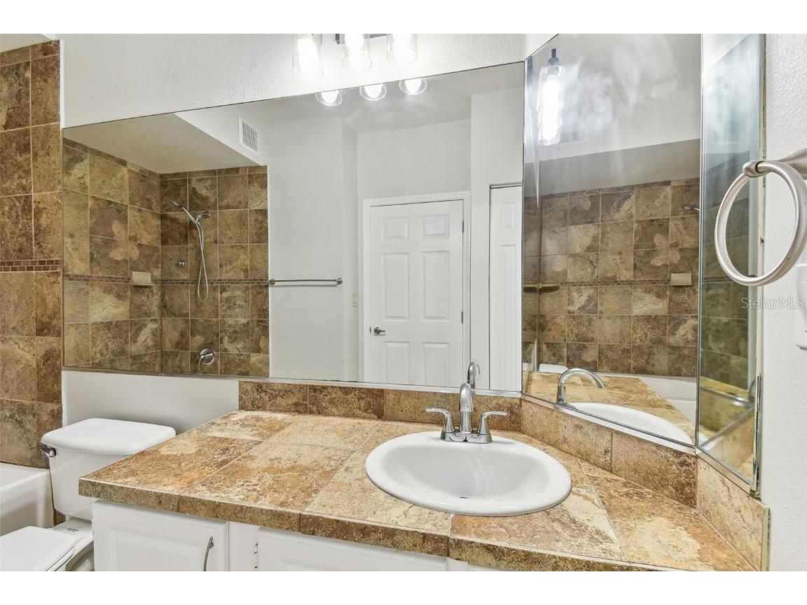 5606 Pinnacle Heights Circle #304 Tampa FL 33624 TB8333999 image42