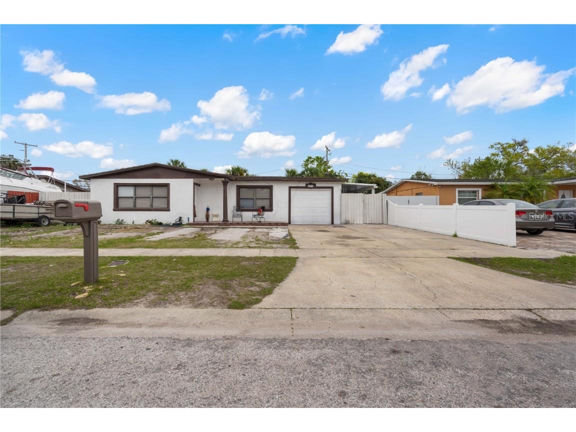 5607 Larimer Drive Tampa FL 33615 TB8356965 image1