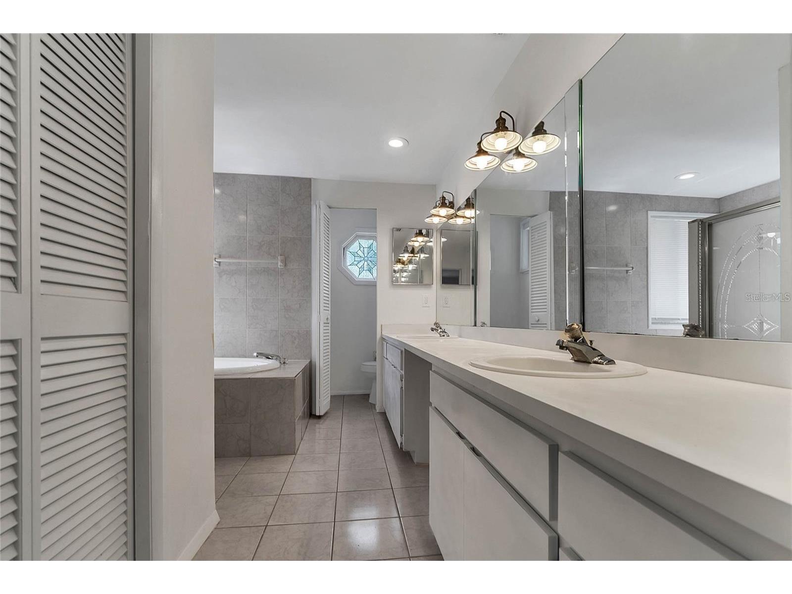 5607 Spring Run Avenue Orlando FL 32819 O6396563 image15