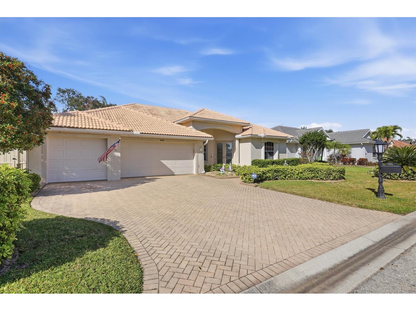 5608 Eastwind Drive Sarasota FL 34233 A4666767 image3