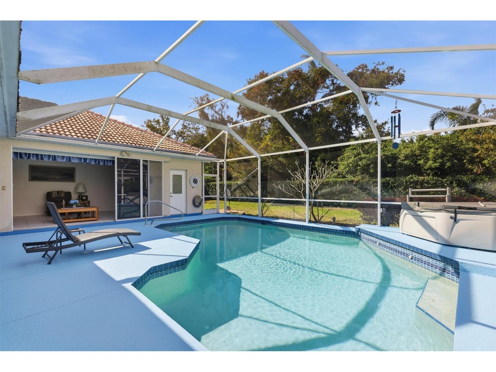 5608 Eastwind Drive Sarasota FL 34233 A4666767 image31