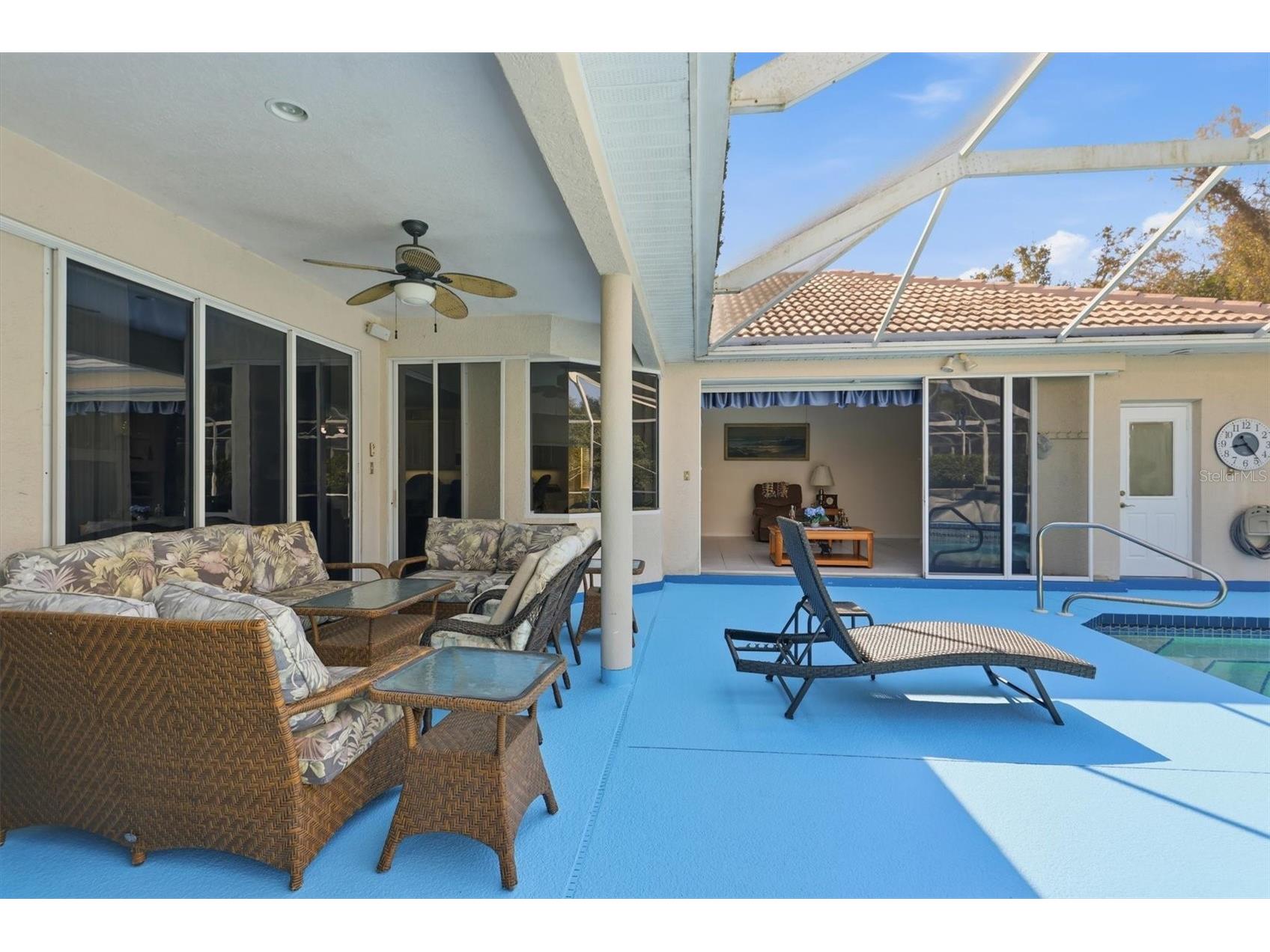 5608 Eastwind Drive Sarasota FL 34233 A4666767 image32