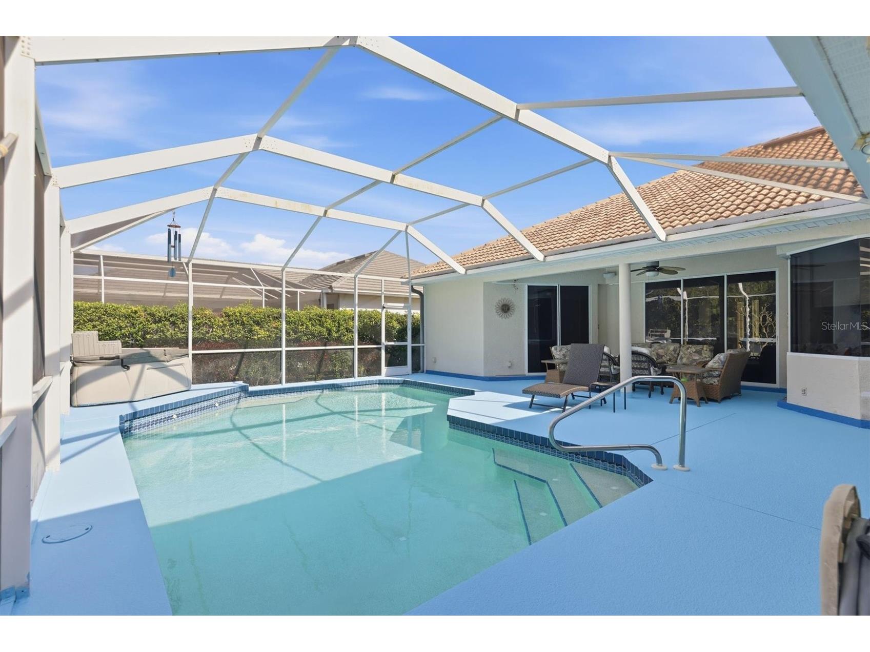 5608 Eastwind Drive Sarasota FL 34233 A4666767 image33