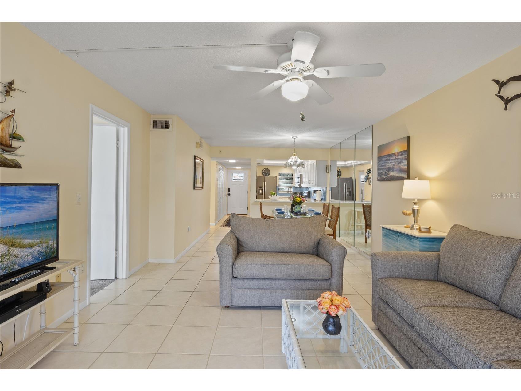 5608 Gulf Drive #104 Holmes Beach FL 34217 A4679030 image10