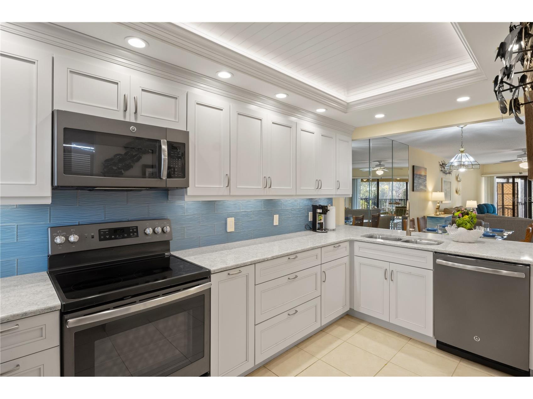 5608 Gulf Drive #104 Holmes Beach FL 34217 A4679030 image12