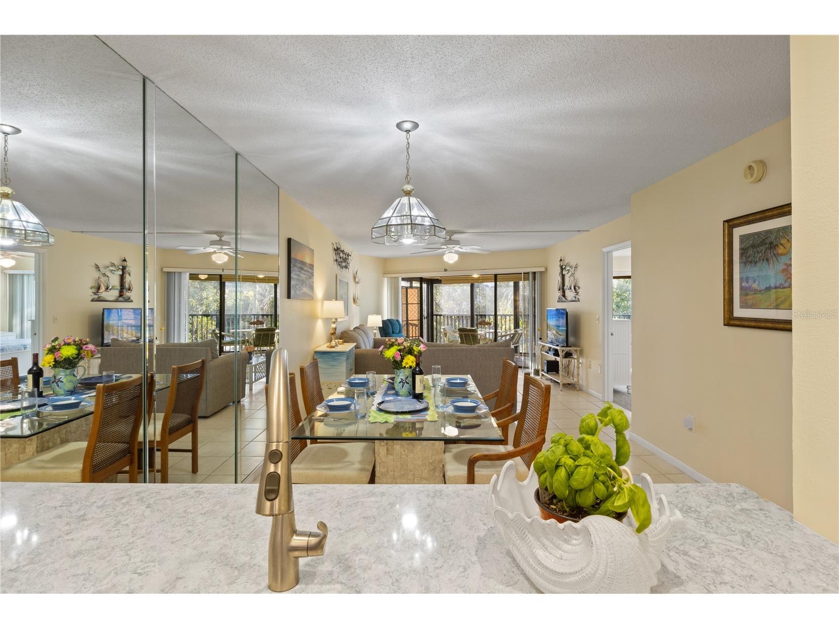 5608 Gulf Drive #104 Holmes Beach FL 34217 A4679030 image14