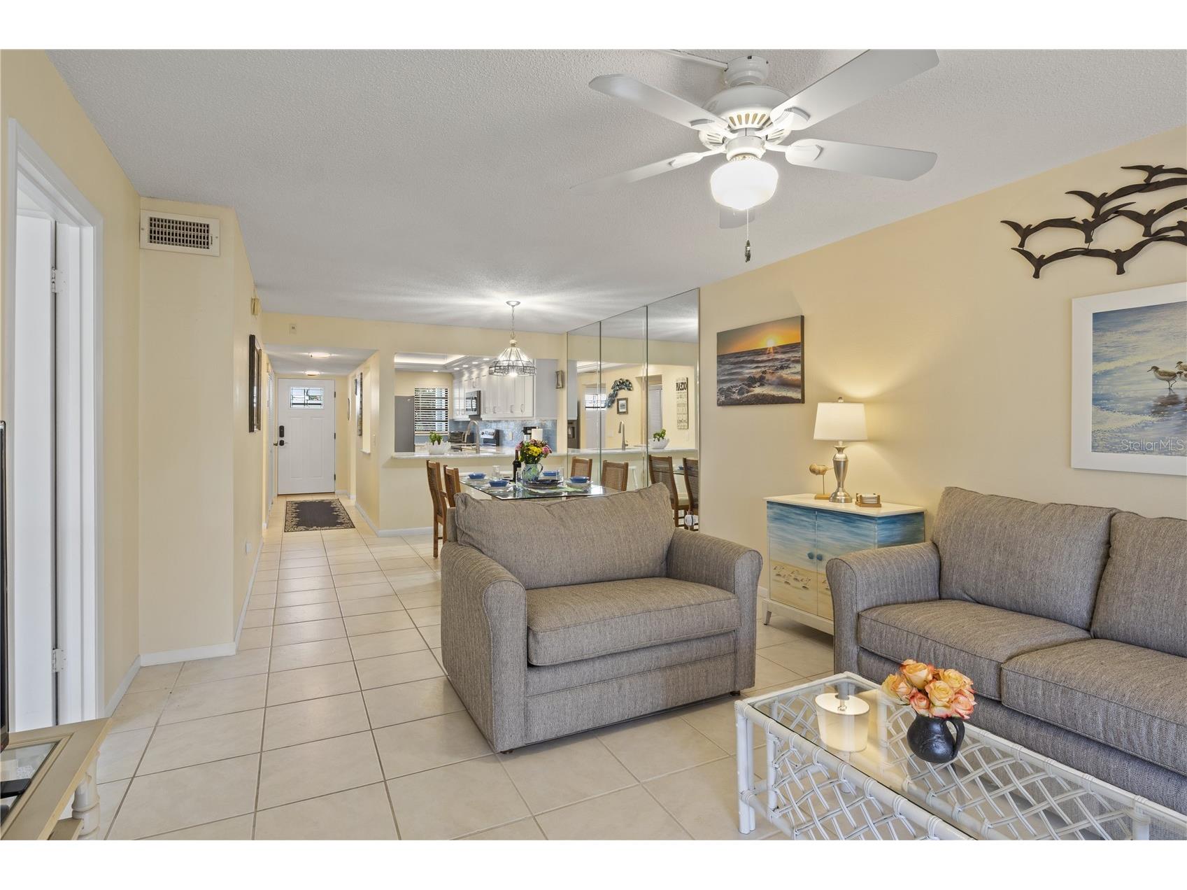 5608 Gulf Drive #104 Holmes Beach FL 34217 A4679030 image9