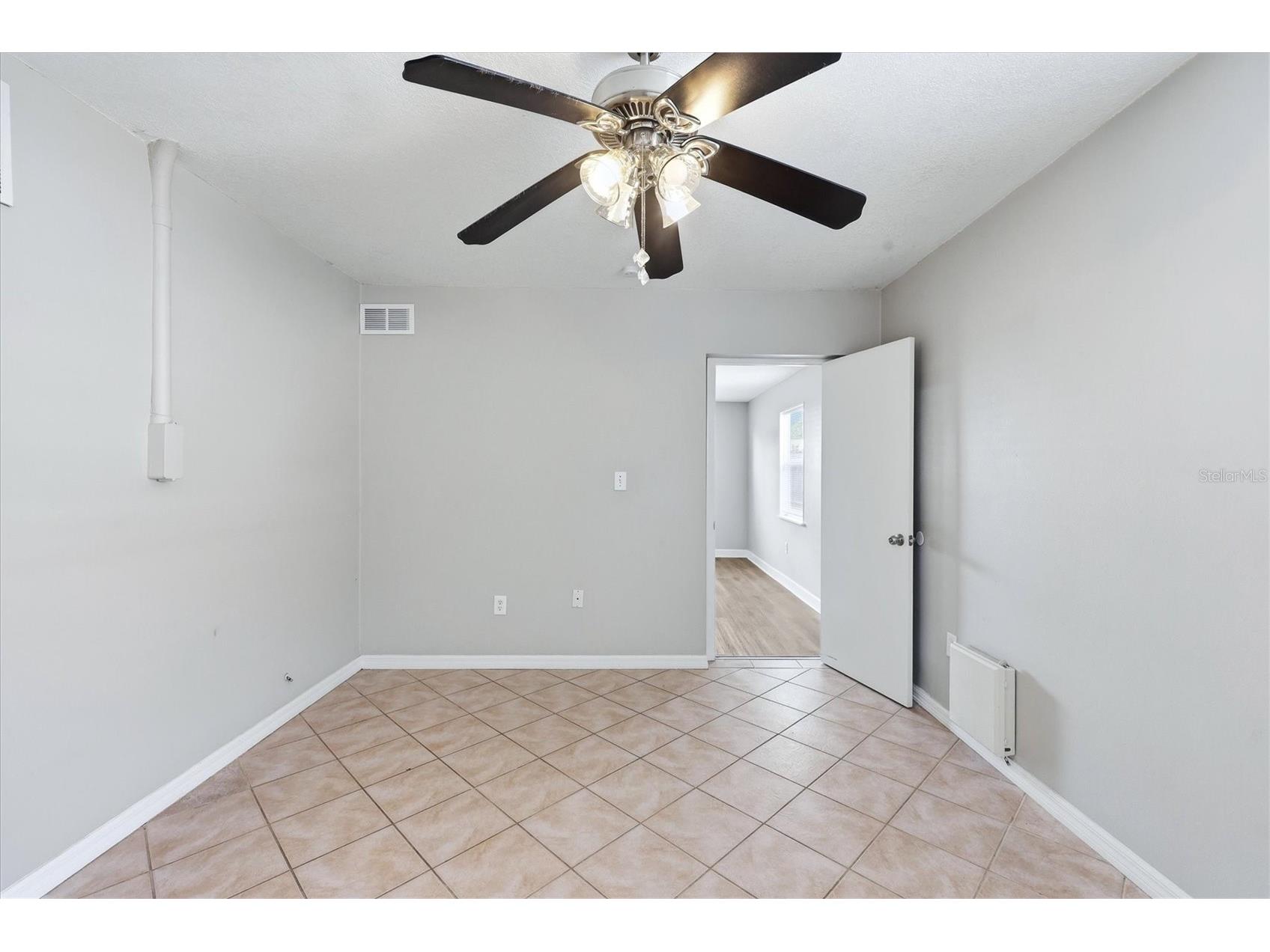 5608 Murdock Avenue Sarasota FL 34231 A4691209 image20