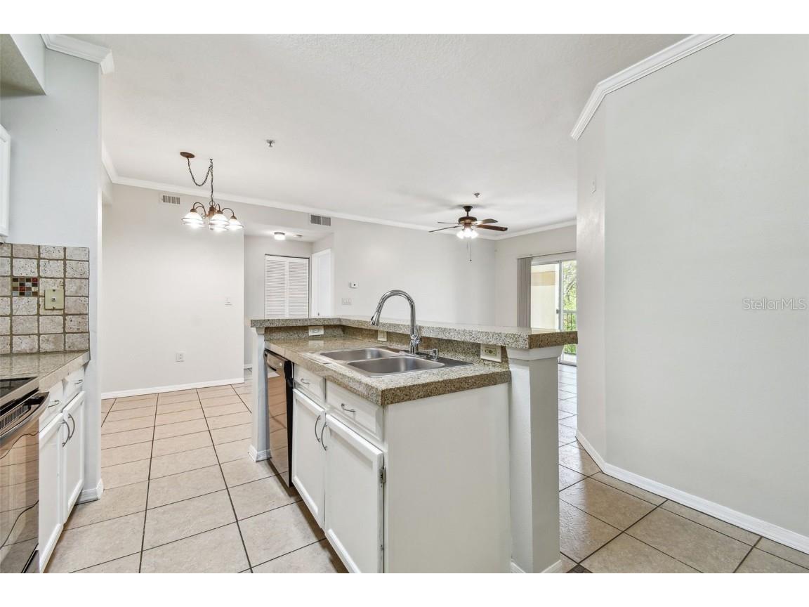 5608 Pinnacle Heights Circle #305 Tampa FL 33624 TB8307017 image16