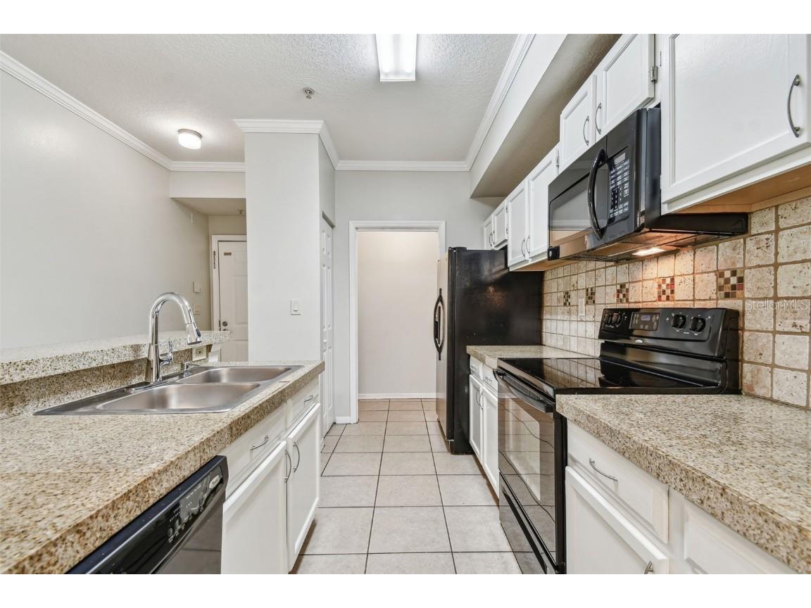 5608 Pinnacle Heights Circle #305 Tampa FL 33624 TB8307017 image3