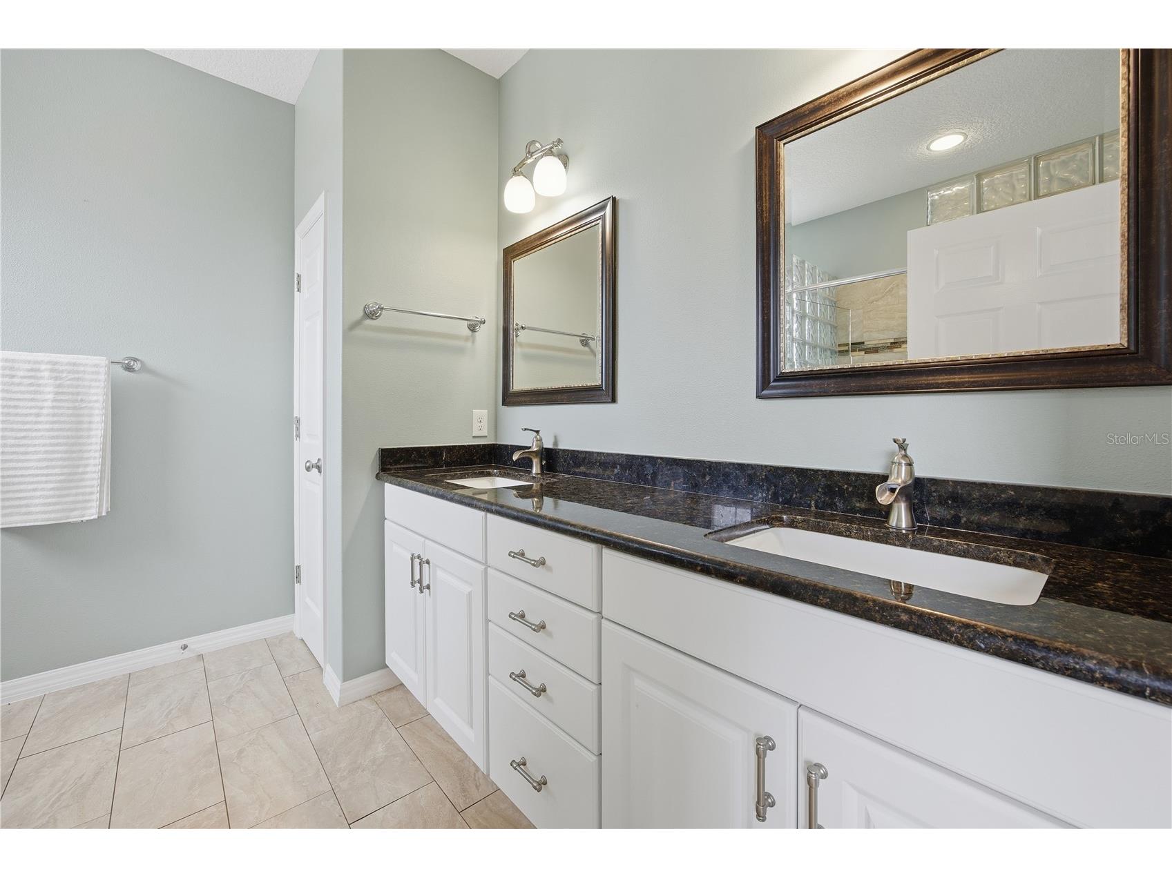 5608 Strong Point Weirsdale FL 32195 OM719004 image36