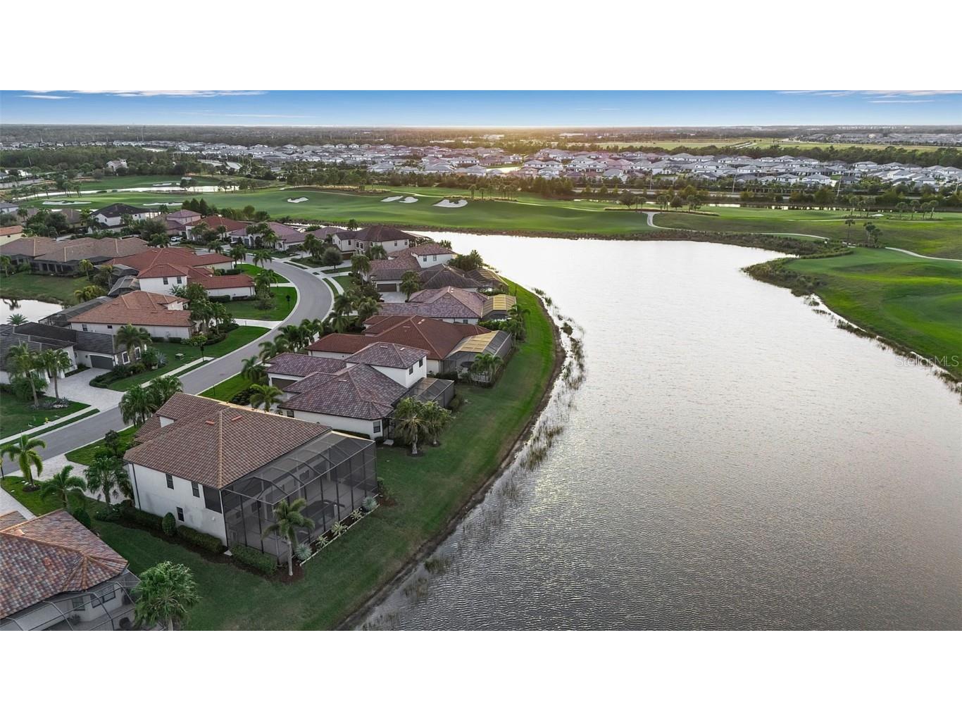 5609 Arnie Loop Lakewood Ranch FL 34211 A4671917 image64