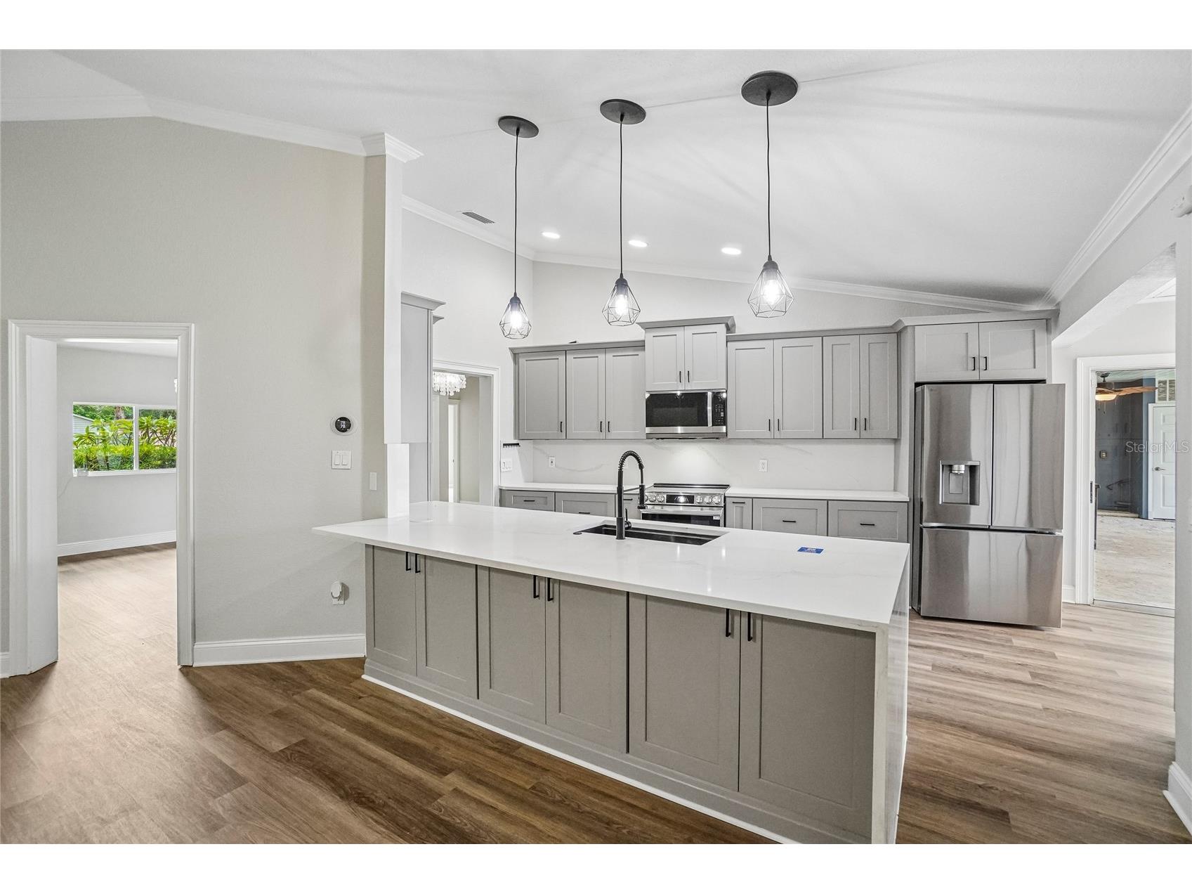 5609 Executive Drive New Port Richey FL 34652 O6399373 image2